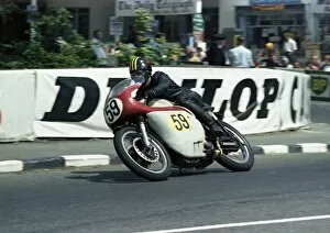Images Dated 30th October 2016: Peter Richards (Norton) 1967 Senior TT