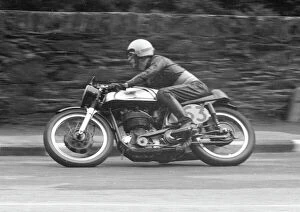 Images Dated 20th September 2020: Peter Stacey (Norton) 1960 Senior Manx Grand Prix