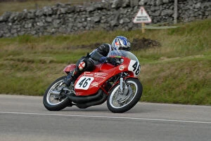 Images Dated 12th July 2021: Peter Symes (Suzuki) 2010 Lightweight Classic Manx Grand Prix