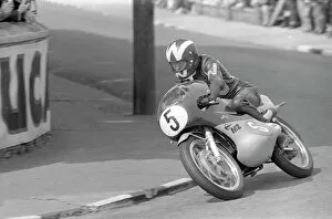 Images Dated 19th November 2015: Peter Williams (MZ) 1971 Lightweight TT