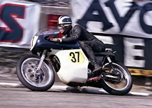 Norton Gallery: Peter Williams (Norton) 1966 Senior TT