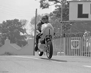 Images Dated 17th September 2013: Phil Carpenter (Yamaha) 1975 Senior TT