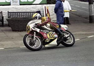 Images Dated 27th November 2019: Phil Nichols (Yamaha) 1981 Senior TT