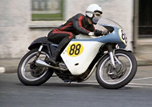 Images Dated 13th February 2019: Phil O Brien (Matchless) 1969 Senior TT