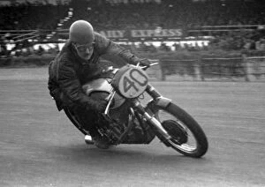 Images Dated 25th July 2019: Phil Webb (Norton) 1955 Silverstone