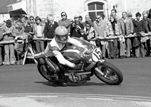 Images Dated 24th October 2020: Phil Winter (Crooks Suzuki) 1977 Senior Manx Grand Prix