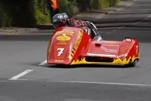 Images Dated 27th June 2022: Philip Dongworth & Gary Partridge (Ireson Honda) 2009 Sidecar TT