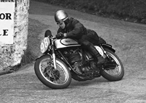 Images Dated 7th January 2021: R Jervis (Norton) 1956 Junior Manx Grand Prix