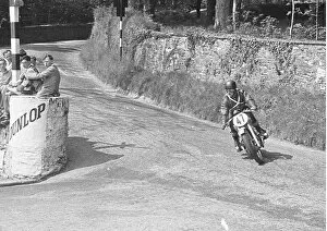Images Dated 1st January 2022: R W Holywell (Douglas) 1951 Junior Clubman TT