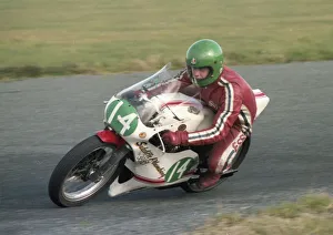 Images Dated 7th September 2020: Ralph Sutcliffe (Yamaha) 1982 Jurby Airfield