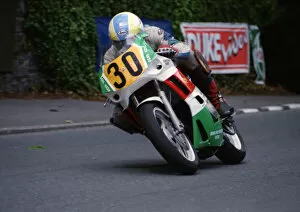 Images Dated 13th January 2019: Ralph Sutcliffe (Yamaha) 1994 Supersport 600 TT