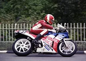 Images Dated 11th January 2018: Ray Knight (Honda) 1990 Supersport 400 TT