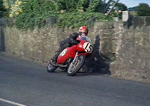Images Dated 7th June 2020: Ray McCullough (Aermacchi) 1969 Southern 100