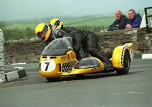 Images Dated 20th December 2016: Raymond Reeves & Barry Pepperrell (Weslake) 2002 Pre TT Classic
