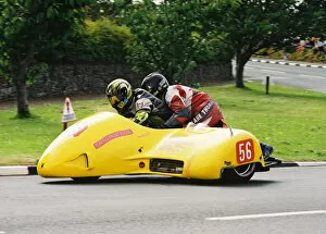 Raymond Walker & Paul Goodwin (Windle Yamaha) 2004 Sidecar TT
