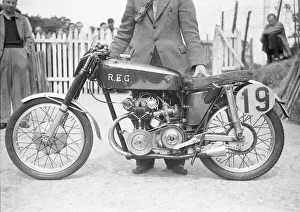 1952 Lightweight Tt Collection: REG, 1952 Lightweight TT