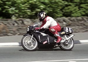 Images Dated 11th October 2017: Reg Lennon (Aprilia) 1994 Ultra Lightweight TT