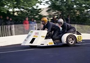 Images Dated 9th February 2018: Reg Spooncer & John Herbert (Norton) 1973 750 Sidecar TT