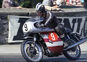 Images Dated 26th October 2019: Rex Butcher (Triumph) 1969 Production TT