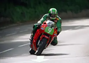 Richard Britton (O Kane Kawasaki) 2002 Lightweight 400 TT