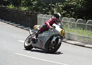 Images Dated 12th June 2020: Richard Coates (Yamaha) 1998 Senior TT