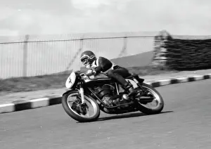 Richard Difazio (Norton) 1961 Senior Manx Grand Prix