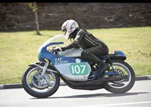 Richard Fitzsimmons (RAF Suzuki) 1990 Lightweight Classic Manx Grand Prix