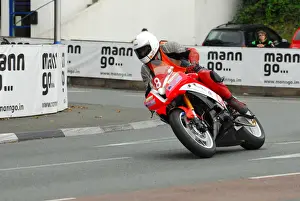 2013 Newcomers Manx Grand Prix Prints: Richard McLoughlin (Yamaha) 2013 Newcomers Manx Grand Prix
