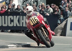 Images Dated 3rd November 2020: Richard Rose (P & M Kawasaki) 1985 Senior TT