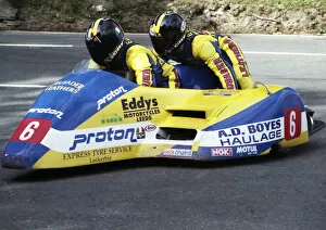 Images Dated 21st March 2020: Rob Fisher & Mike Wynn (Jacobs Yamaha) 1994 Sidecar TT