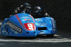 Rob Handcock & Basil Bevan (Shelbourne Honda) 2013 Sidecar TT