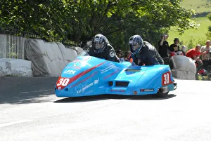 Images Dated 8th June 2009: Rob Handcock & Ken Edwards (Shelbourne) 2009 Sidecar TT