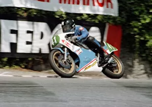 Images Dated 25th December 2021: Rob Haynes (Yamaha) 1984 Lightweight TT