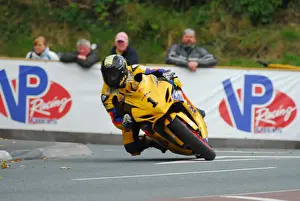 2015 Senior Manx Grand Prix Prints: Rob Hodson (PRF Suzuki) 2015 Senior Manx Grand Prix