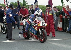 Robert Dunlop Gallery: Robert Dunlop (Medd Honda) 1994 Formula One TT