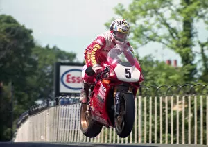 Images Dated 24th May 2021: Robert Holden (Ducati) 1995 Senior TT