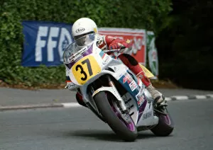 Images Dated 13th January 2019: Robert Holden (Yamaha) 1994 Supersport 600 TT