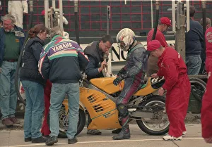 Images Dated 2nd February 2023: Robert J Price Yamaha 1998 Singles TT