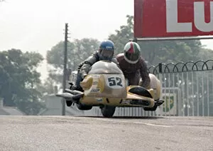 Images Dated 1st February 2021: Robert Mullen & Martin Murphy (Barton Suzuki) 1978 Sidecar TT