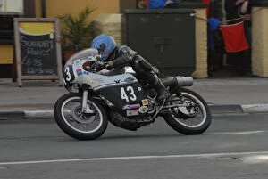 Images Dated 25th August 2008: Robert Owen (Seeley) 2008 Senior Classic Manx Grand Prix