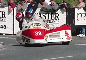 Images Dated 12th June 2022: Robert Thompson & Steve Hedison (Honda) 1999 Sidecar TT
