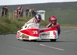 Images Dated 12th June 2022: Robert Thompson & Steven Hedison (Honda) 1999 Sidecar TT