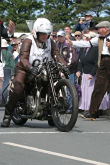 Robert White (1927 Brough Superior), No. 99, 2007 Re-enactment