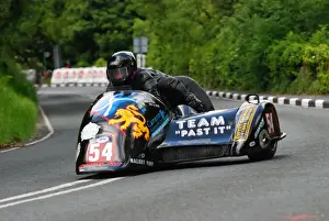 Robin Daykin & Annette Daykin (Ireson) 2011 Sidecar TT