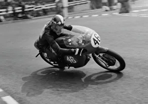 1970 Junior Tt Collection: Robin Duffty (Aermacchi) 1970 Junior TT
