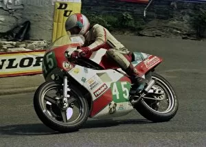 Images Dated 6th February 2018: Robin Milton (Yamaha) 1986 Junior TT