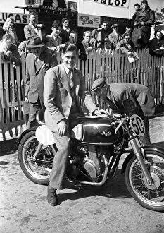 Robin Sherry (AJS) 1953 Junior TT