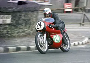Rod Cull (Aermacchi) 1968 Lightweight Manx Grand Prix