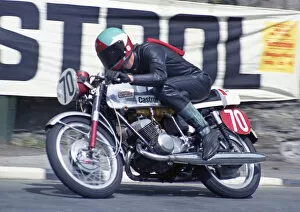 Images Dated 2nd April 2020: Rodney Gooch (Suzuki) 1974 Production TT