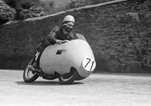 Images Dated 27th July 2016: Roger Barker (Norton) 1957 Junior TT